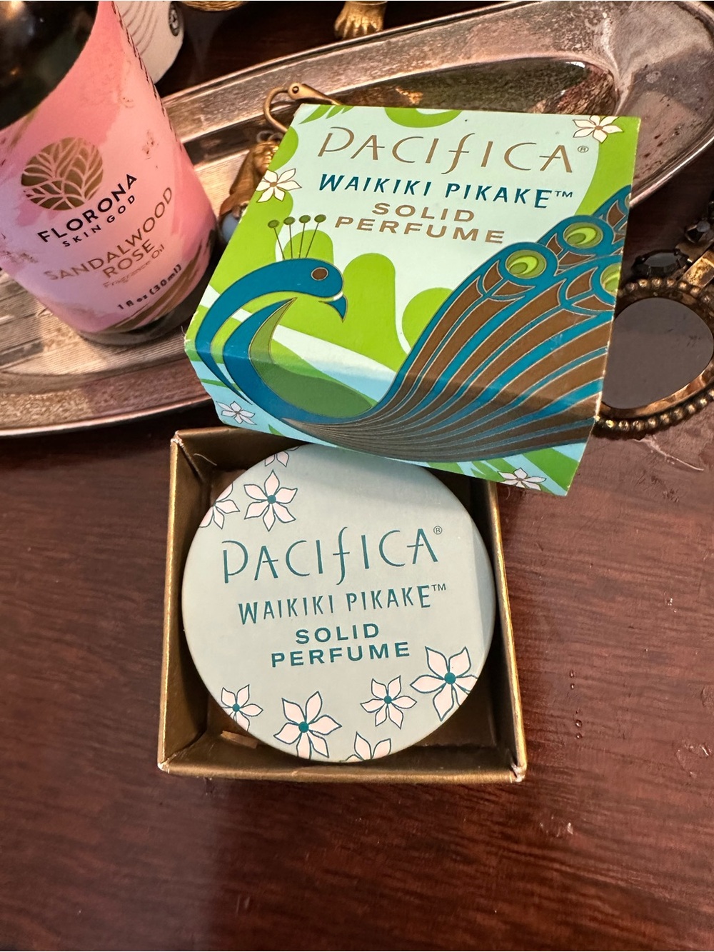 Free w purchase Pacifica Waikiki Pikake Solid